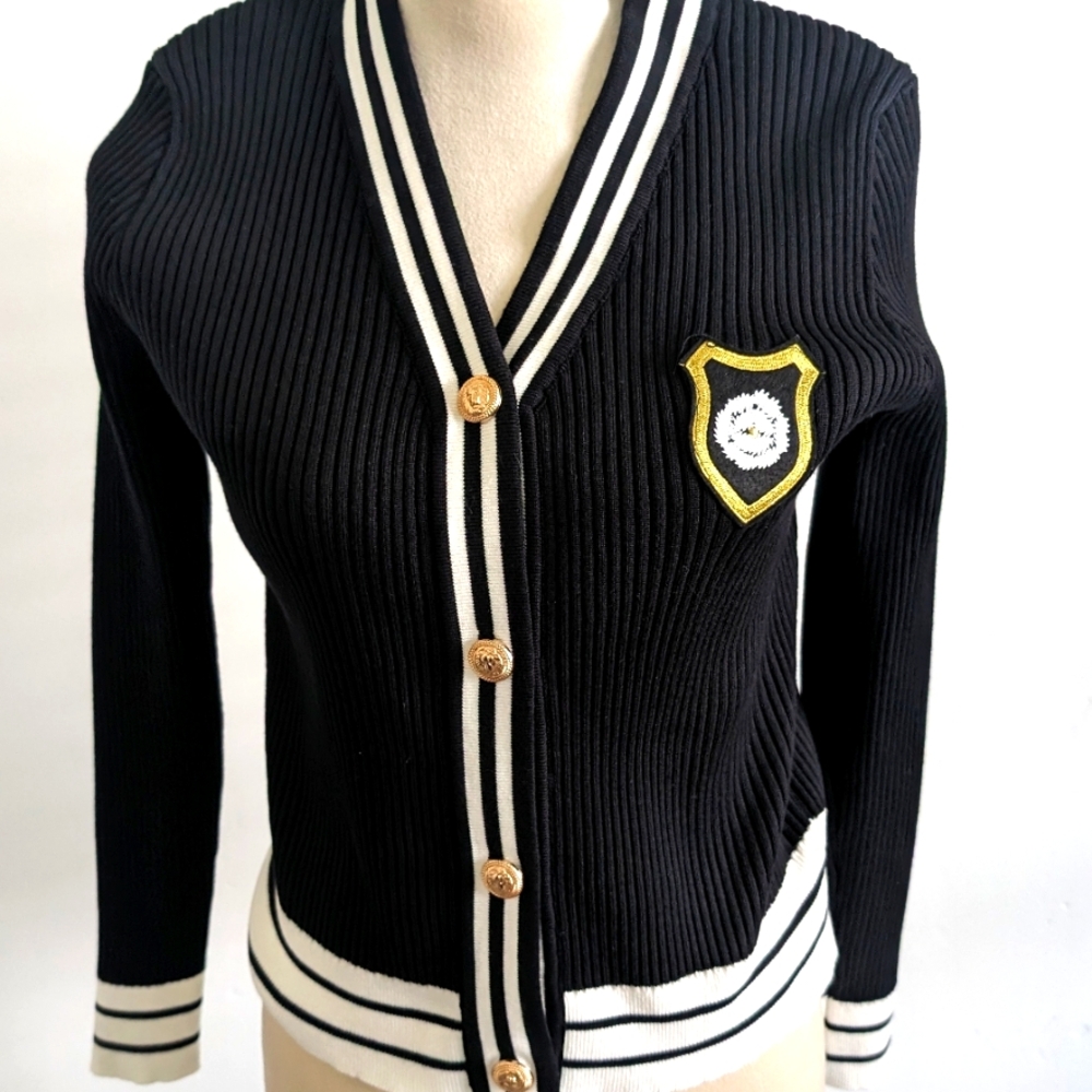 Women's sweater